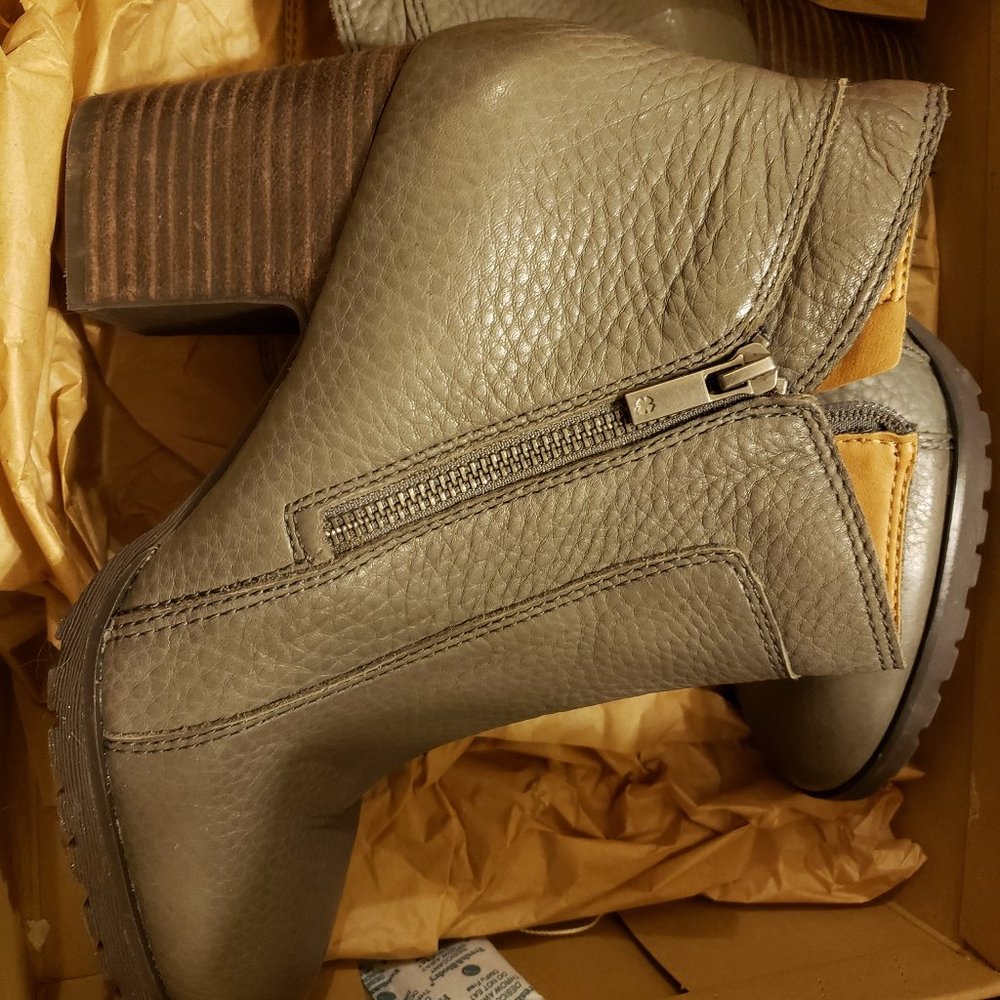 Cute booties